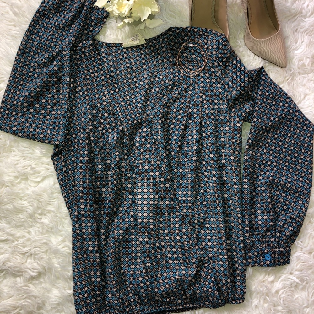 Textured Blouse green and natural tones